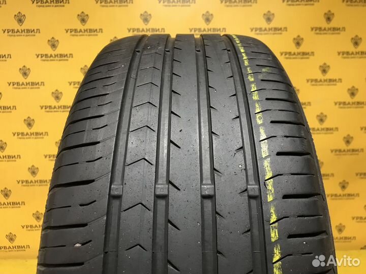 Continental ContiPremiumContact 5 215/55 R17 94W