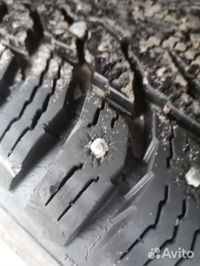 Nokian Tyres Hakkapeliitta 9 SUV 225/65 R17