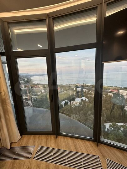 1-к. апартаменты, 52 м², 13/16 эт.