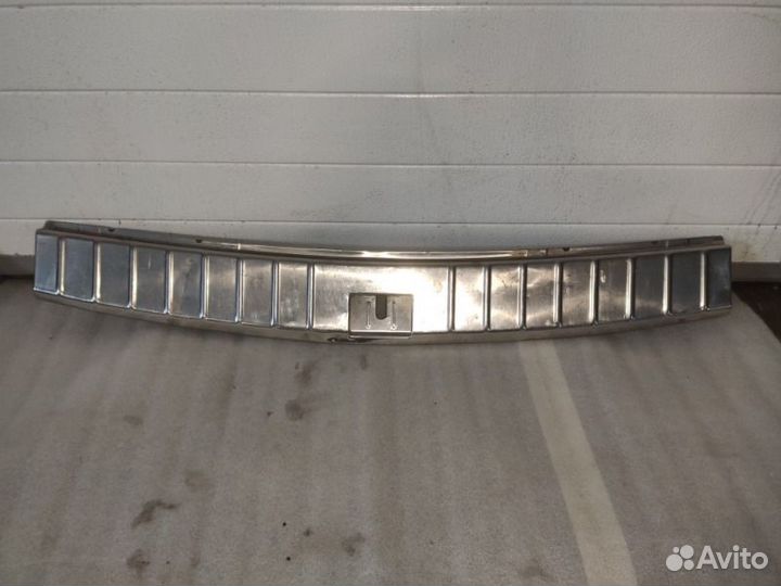 Накладка замка багажника Porsche Cayenne S 955