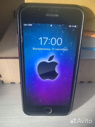 Телефон iPhone 7