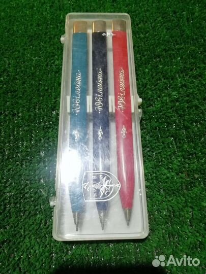 Набор шариковых ручек