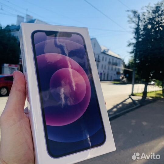 iPhone 12, 64 ГБ