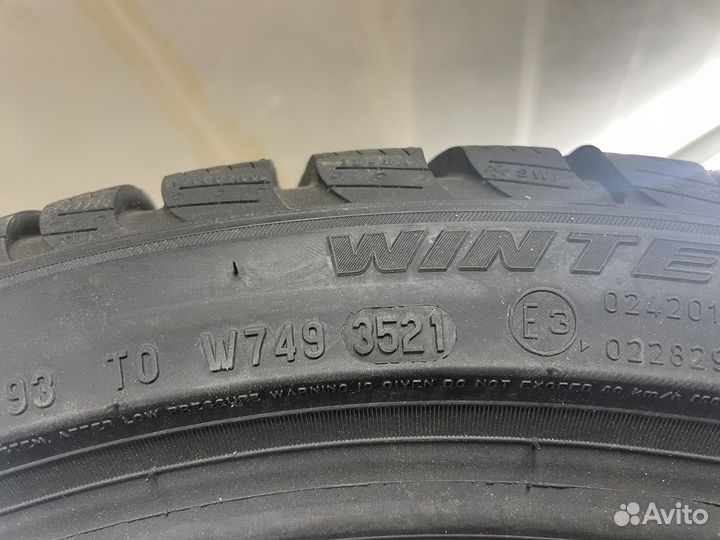 Pirelli Winter Sottozero 3 245/40 R20 и 275/35 R20 102V