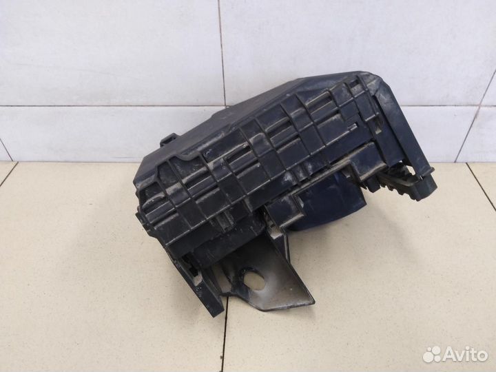 Блок предохранителей Jetta 2006-2011