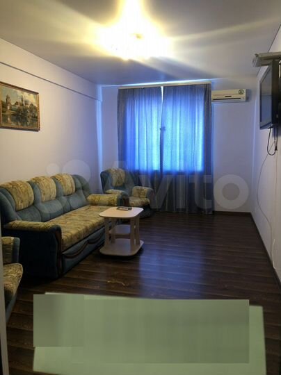 2-к. квартира, 74 м², 2/5 эт.