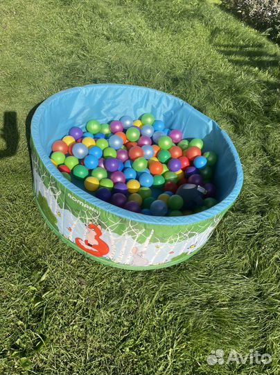 Бассейн с шариками