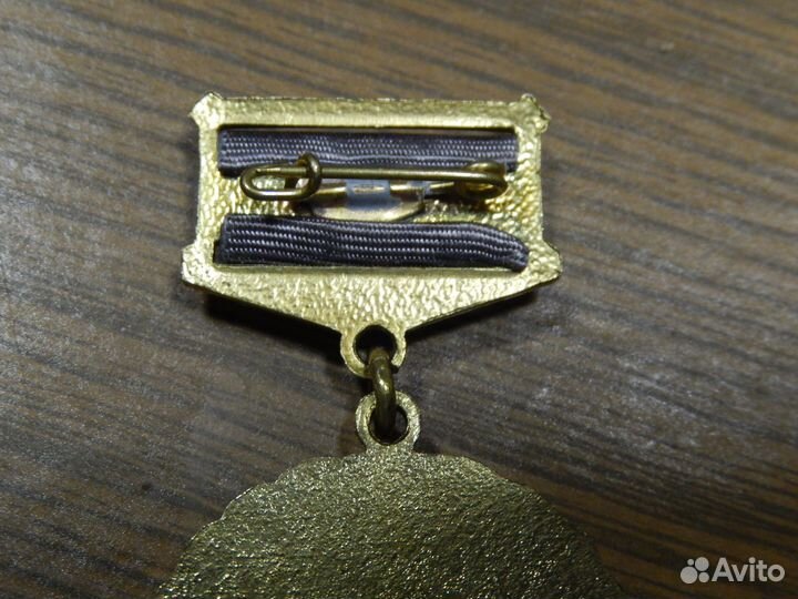 За безаварийный пробег 1000000км ржд на подвесе