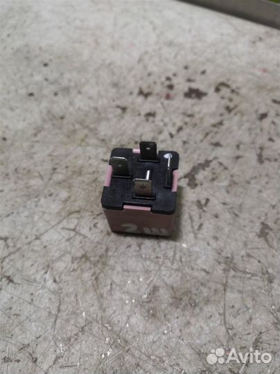 Реле Рено Меган 2