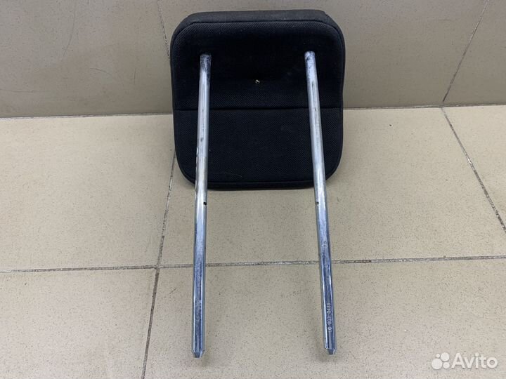 Подголовник Focus II 2008-2011