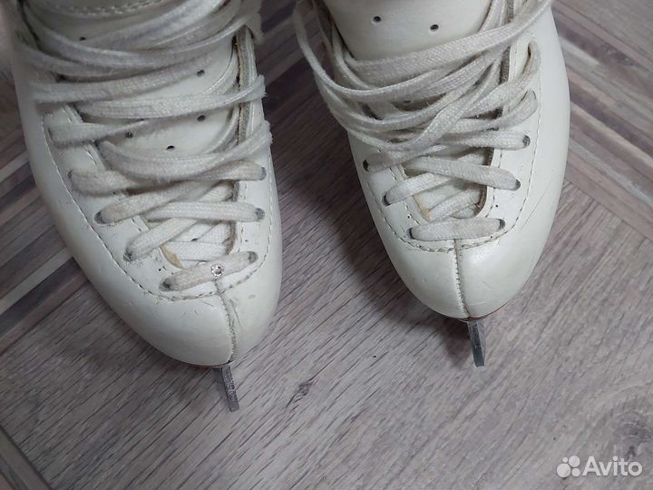 Коньки Edea Overture 205C