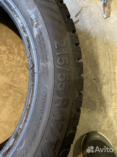 Gislaved Nord Frost 200 215/55 R17 98T