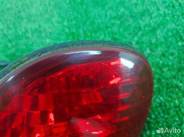 Фонарь задний внутренний правый Lexus GS300 (S160