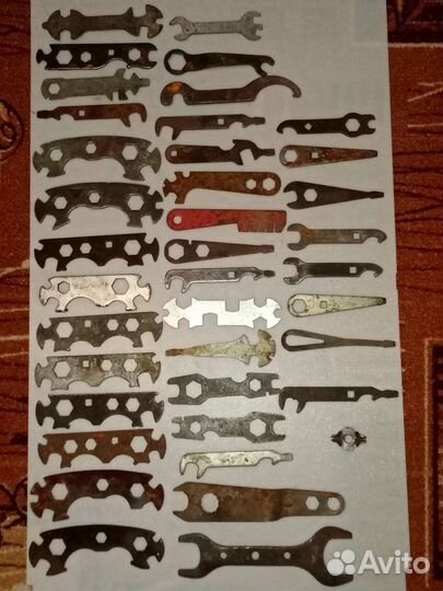 Ключи в лоте 39 шт. Цена за все