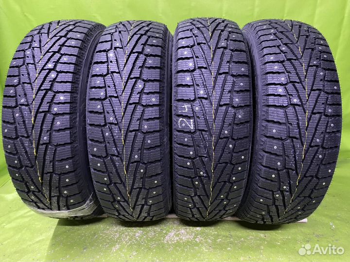 Roadstone Winguard WinSpike SUV 235/60 R18 107T