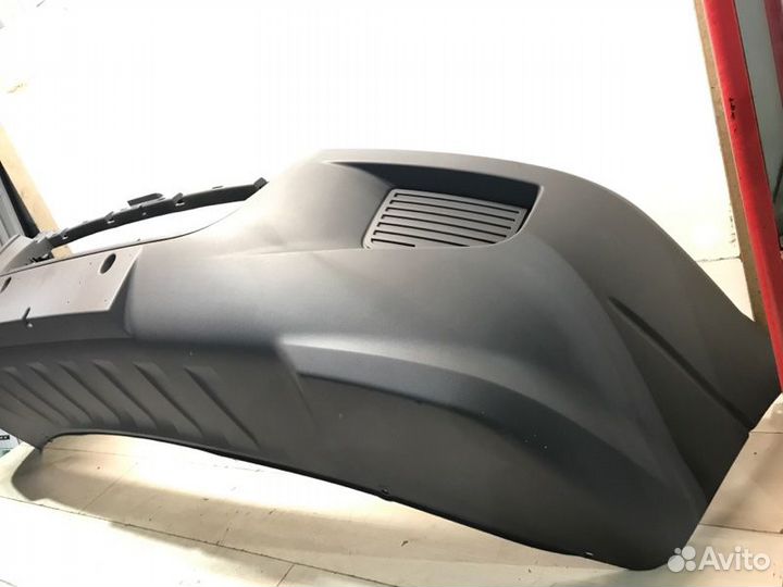 Бампер передний Volkswagen Crafter 2E