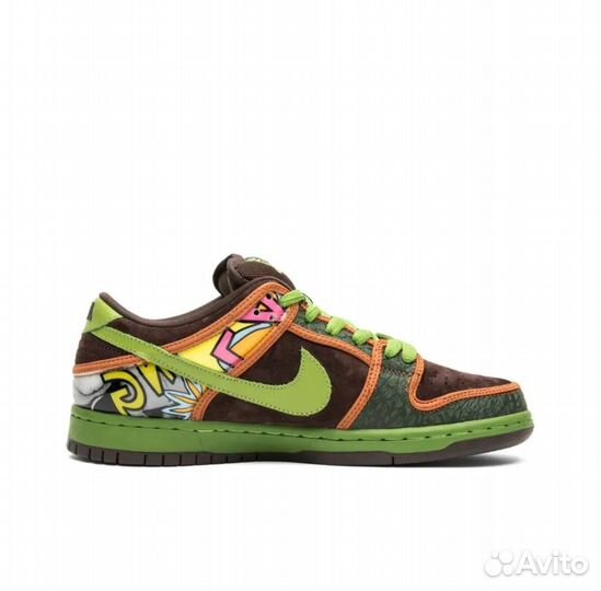 Nike SB Dunk Low De La Soul