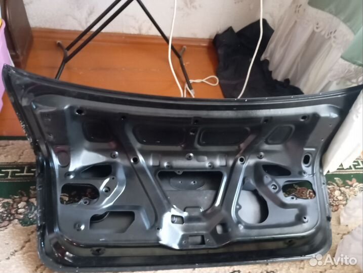 Крышка багажника