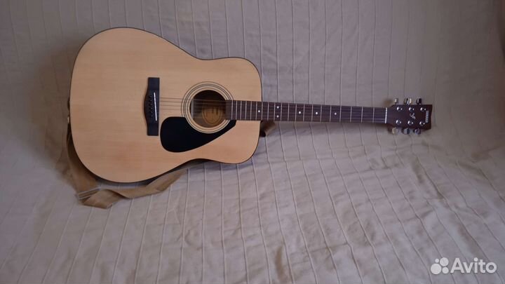 Акустическая гитара Yamaha f310