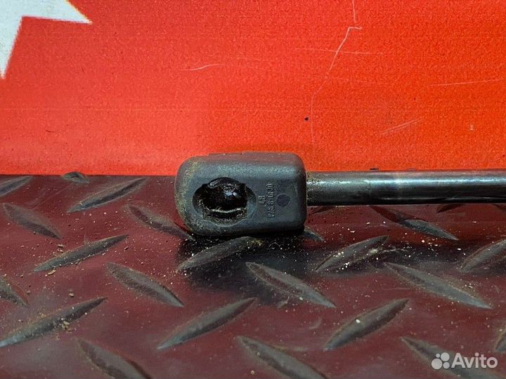 Амортизатор капота Daf XF105, Daf XF95