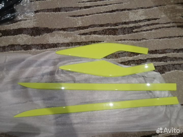 Боковые нижние молдинги Toyota C-HR 2016-2023