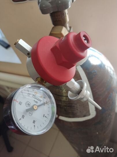 Гелиевый баллон