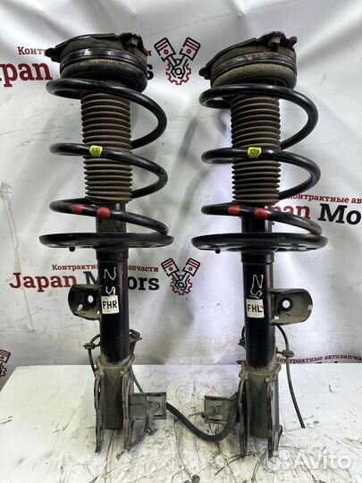 Амортизатор передний Nissan Murano Z51 VQ35DE