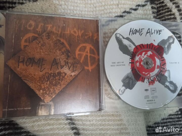 Home alive, nirvana, soundgarden, pearl jam