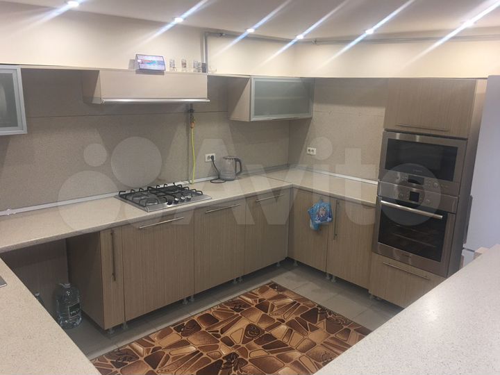 Таунхаус 180 м² на участке 1 сот.