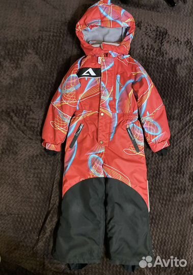 Зимний комбинезон для девочки