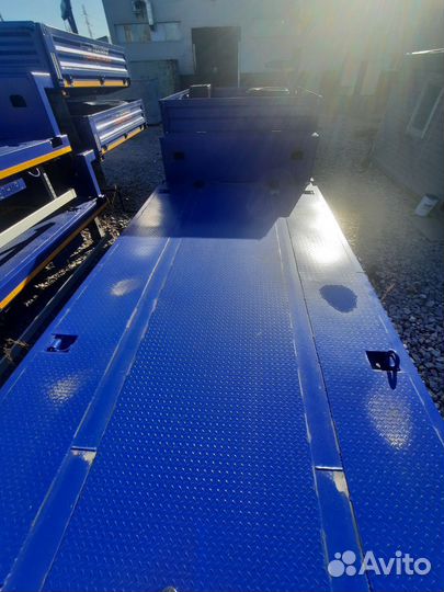 Полуприцеп трал (тяжеловоз) УЗСТ 9179-0000040, 2023