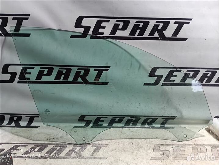 Стекло боковое переднее правое Audi A6 C7 3.0 CGW