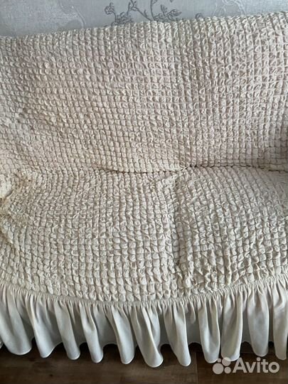 Пледы и покрывало