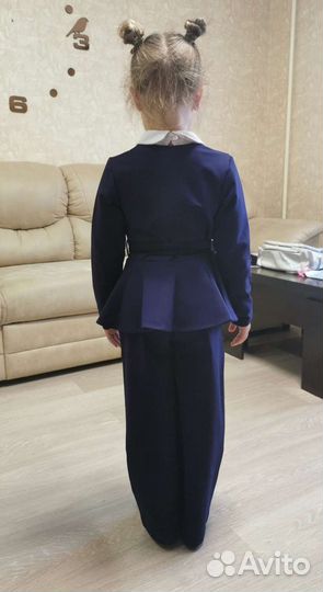 Брючный костюм школьный для девочки 116 122