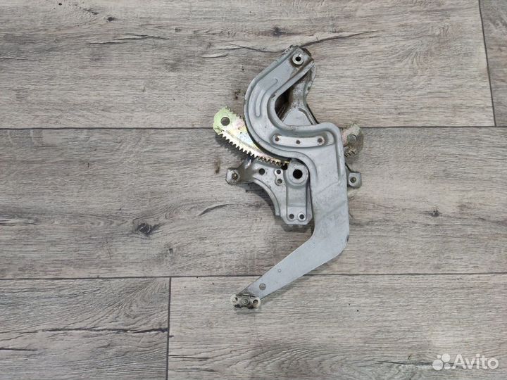 Стеклоподъемник задний правый Nexia Нексия