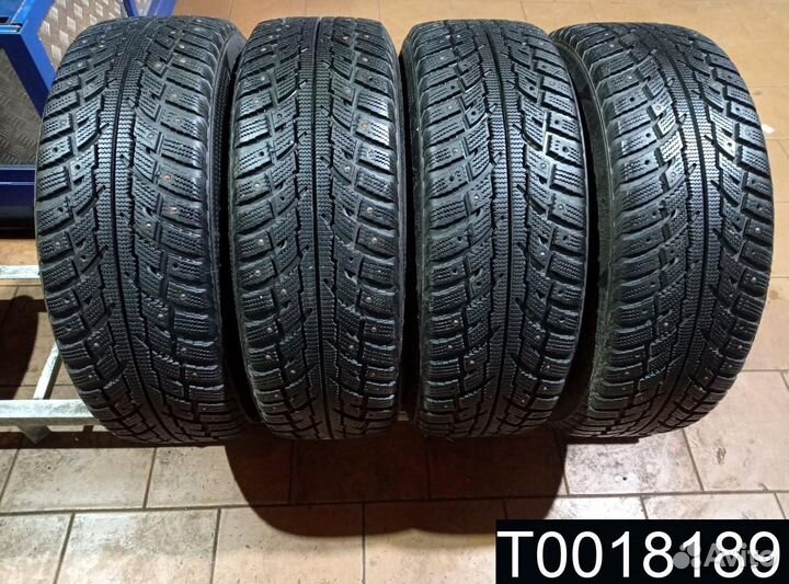 Kumho I'Zen RV Stud KC16 235/60 R18 96T