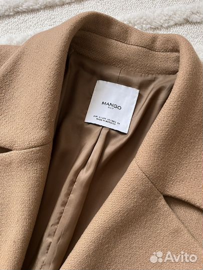 Пальто женское Mango