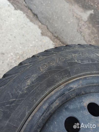 Goodyear UltraGrip Extreme 185/65 R15 88T