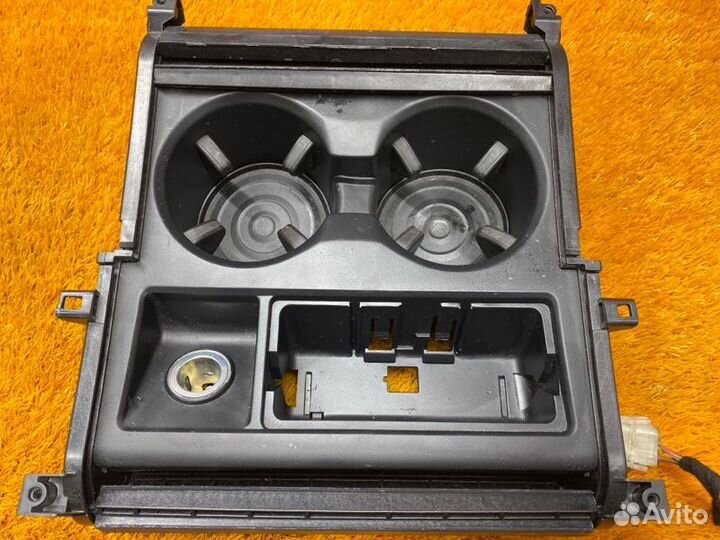 Подстаканник Bmw X6 E71 N55B30A 2011