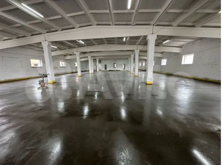 Теплый склад, производство. От 900 м² до 1800 м2