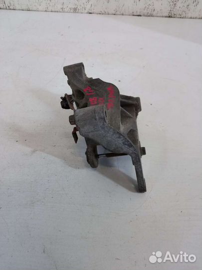 Кронштейн гидроусилителя Mitsubishi Lancer 10