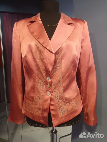 Костюм(платье+ пиджак )