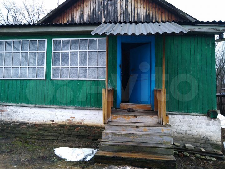 Дом 40 м² на участке 5 сот.