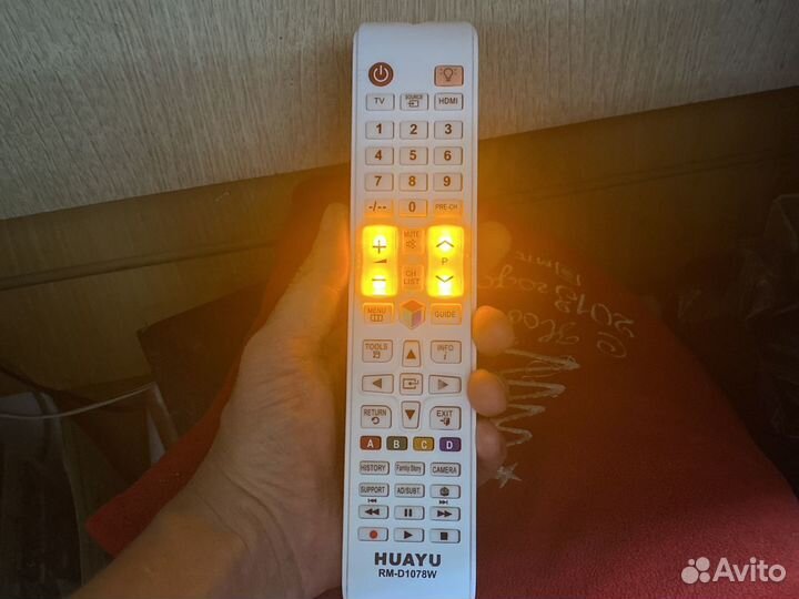 Универсальный пульт Samsung