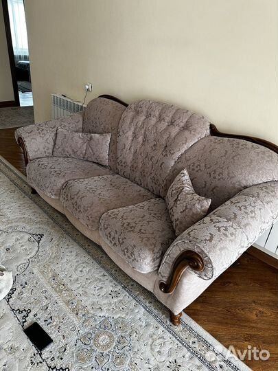 Хол в отличном состоянии