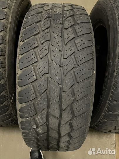 Roadstone Radial A/T(4x4) 285/60 R18