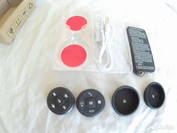 Беспроводные кнопки управления магнитолой