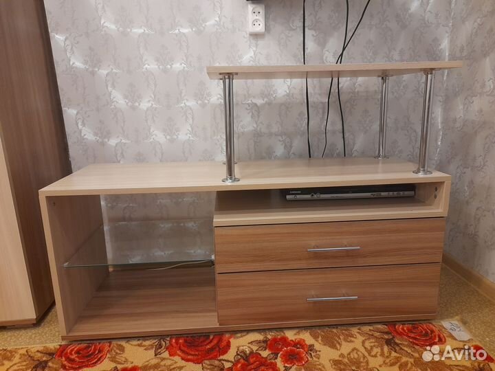 Тумба под тв
