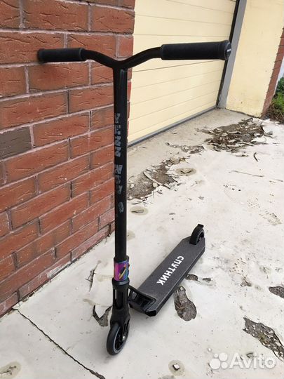 Трюковой самокат