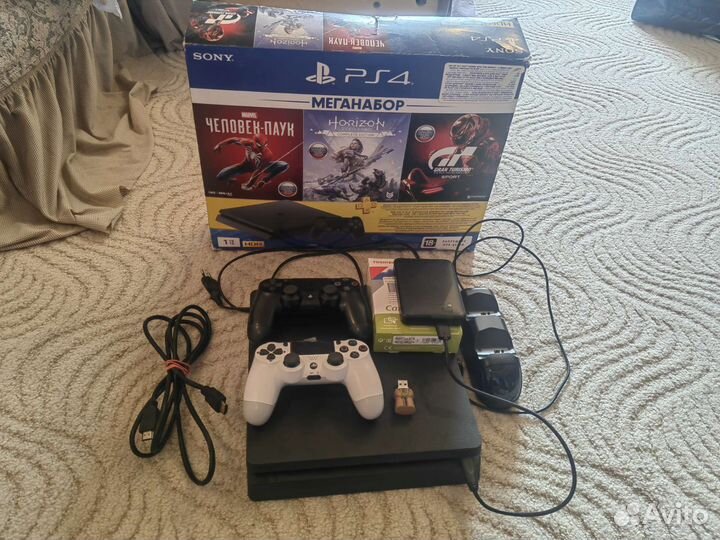 Приставка PS4 slim 5TB мега-комплект с играми